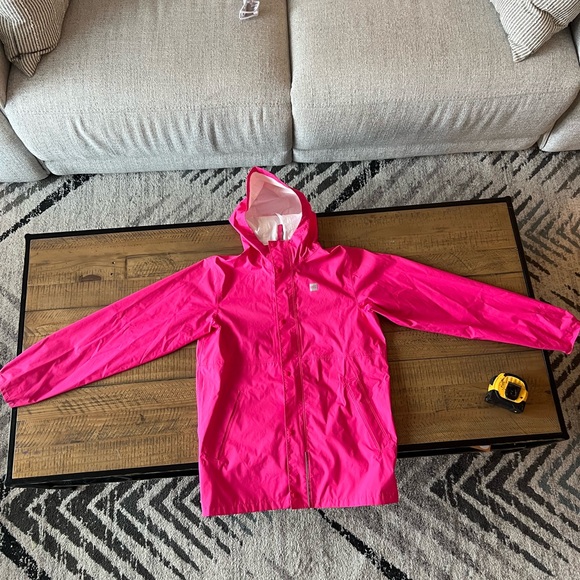 MEC Rain Jacket - Size Youth 14 - Picture 8 of 16